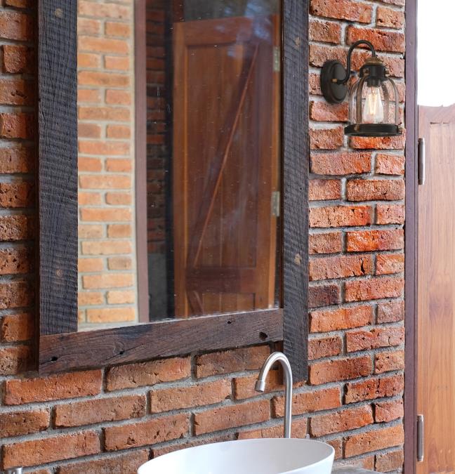 Cindy One-Light Indoor Wall Fixture: Oil-Rubbed Bronze Finish